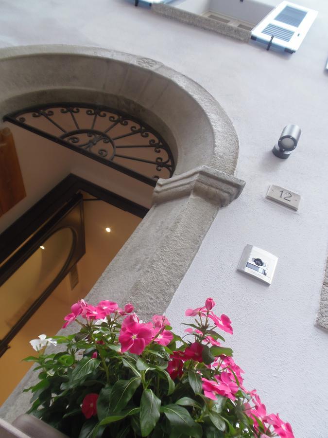 Albergo Dongo Exterior photo